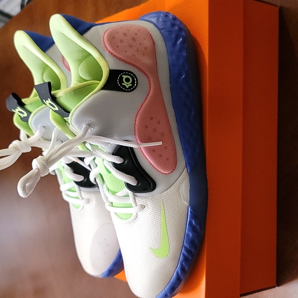 KD TREY 5 V11 GS WOMEN SZ 6.5 WORN 1 - Picture 2 of 4